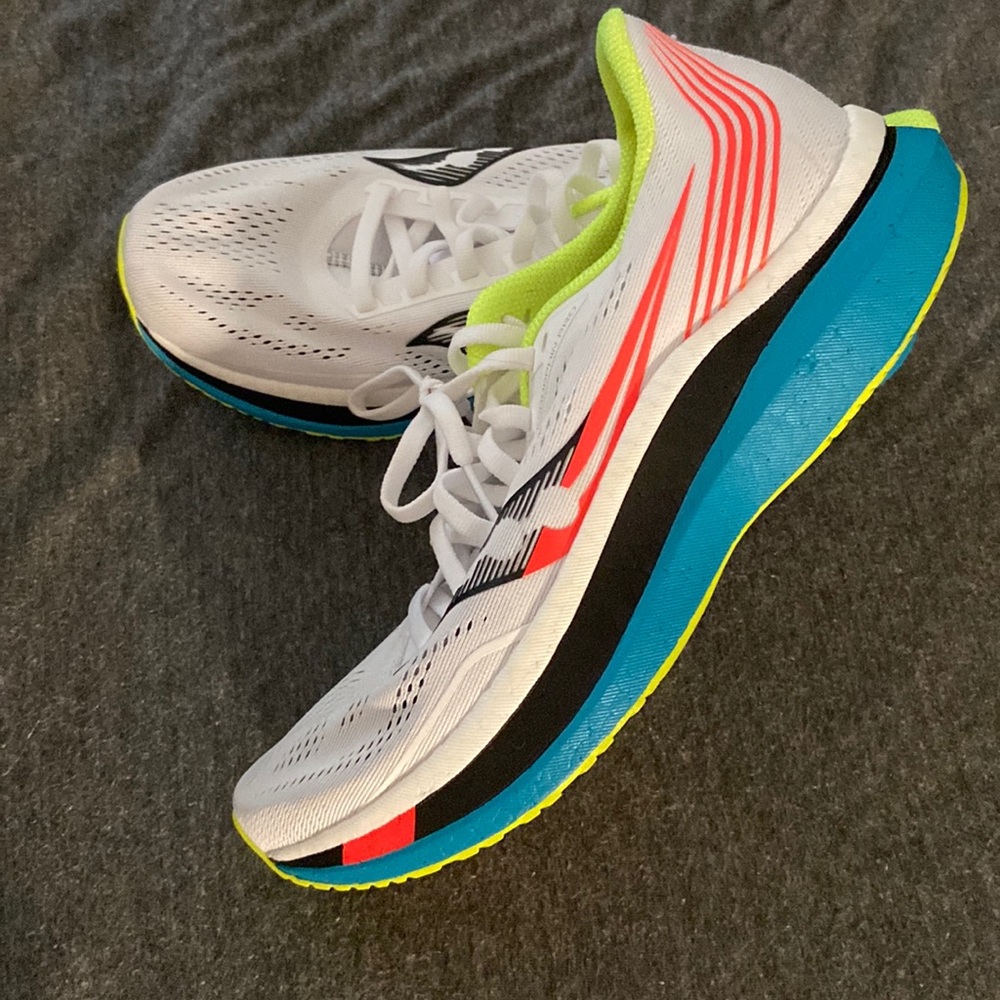 Saucony Endorphin Pro